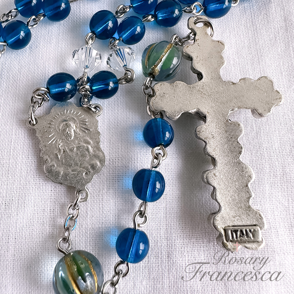 青い花の窟のロザリオ