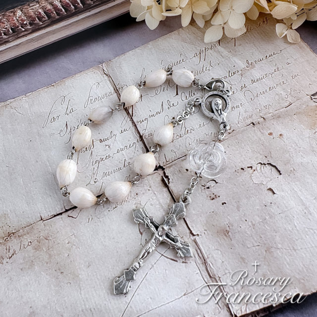 Job’s Tears – White Rose Mini Rosary
